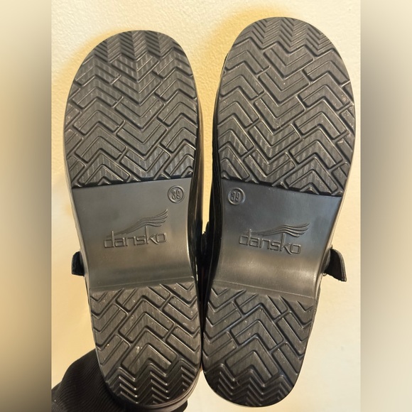 Dansko Clogs - Black Size 38 - Picture 6 of 6